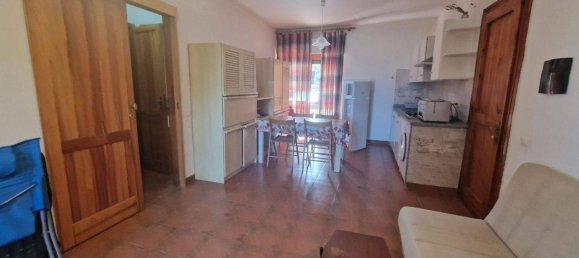 Квартира с 3 комнатами в Кастельсардо, Италия № 151043 11