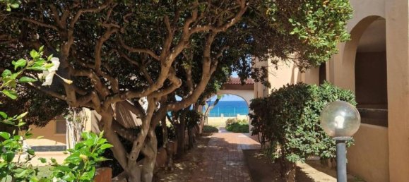 Квартира с 3 комнатами в Кастельсардо, Италия № 151043 37