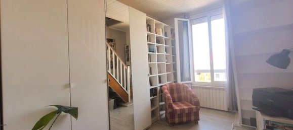 3 bedrooms House in Nanterre, France No. 315062 5