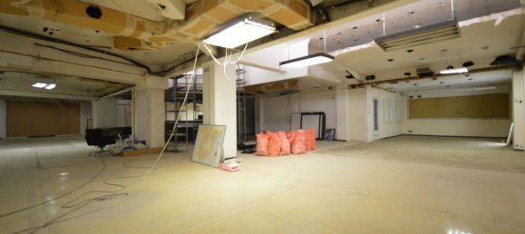 Коммерческая недвижимость 1656м² в Барселона, Испания № 112486 10