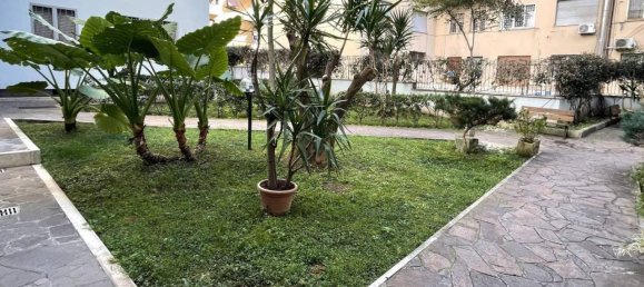 4 rooms Apartment in Rome, Italy No. 32152 29