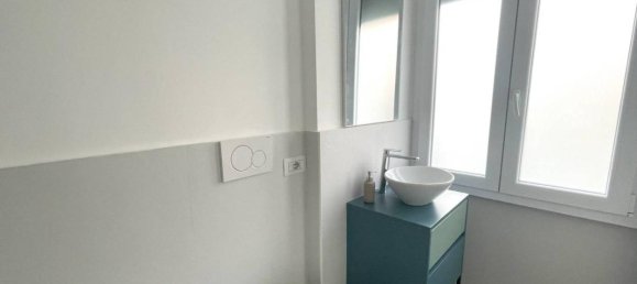 4 rooms Apartment in Rome, Italy No. 32152 18