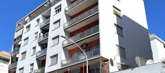 4 rooms Apartment in Rome, Italy No. 32152 33