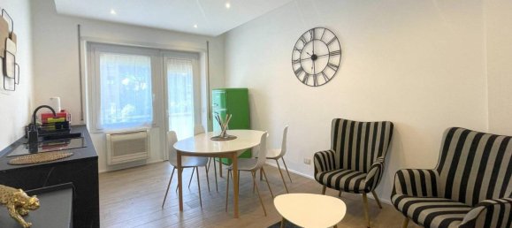 4 rooms Apartment in Rome, Italy No. 32152 7