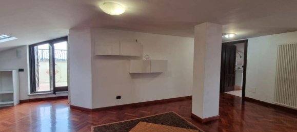 3 rooms Penthouse in Aprilia, Italy No. 68863 12