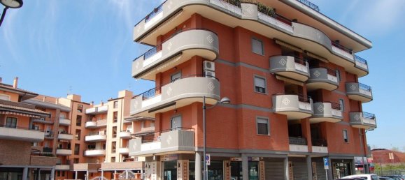 3 rooms Penthouse in Aprilia, Italy No. 68863 2
