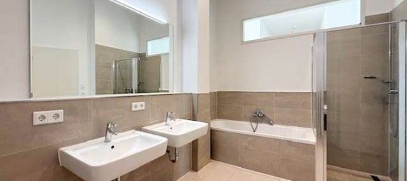 4غرفة شقة في Lichterfelde, Germany رقم 333143 5