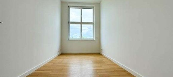 4غرفة شقة في Lichterfelde, Germany رقم 333143 8