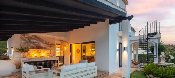 Villa de 4 dormitorios en Marbella, Spain No. 113209 20