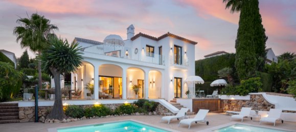 Villa de 4 dormitorios en Marbella, Spain No. 113209 26