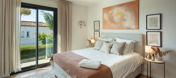 Villa de 4 dormitorios en Marbella, Spain No. 113209 15