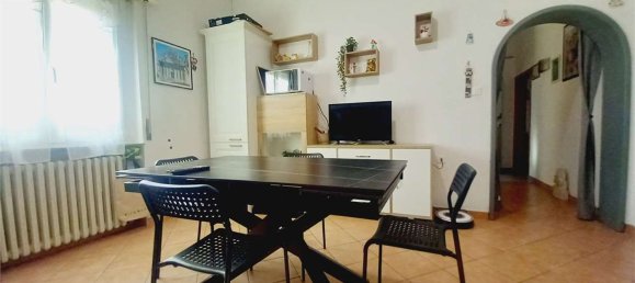 4 bedrooms Apartment in Forlì, Italy No. 373073 7