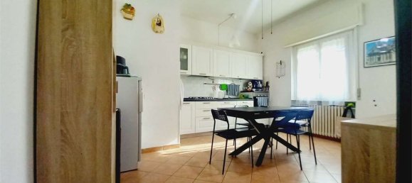 4 bedrooms Apartment in Forlì, Italy No. 373073 11