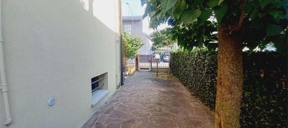 4 bedrooms Apartment in Forlì, Italy No. 373073 37