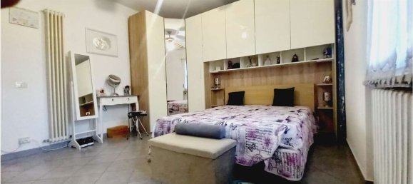 4 bedrooms Apartment in Forlì, Italy No. 373073 16