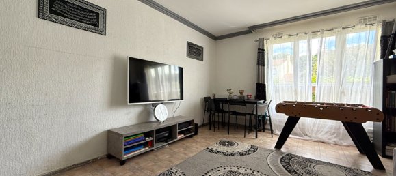 Apartamento T3 em Magny-les-Hameaux, France N.º 335986 2