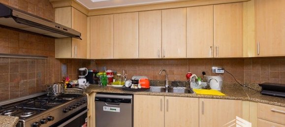 2 bedrooms Apartment in Palm Jumeirah, UAE No. 8255 6