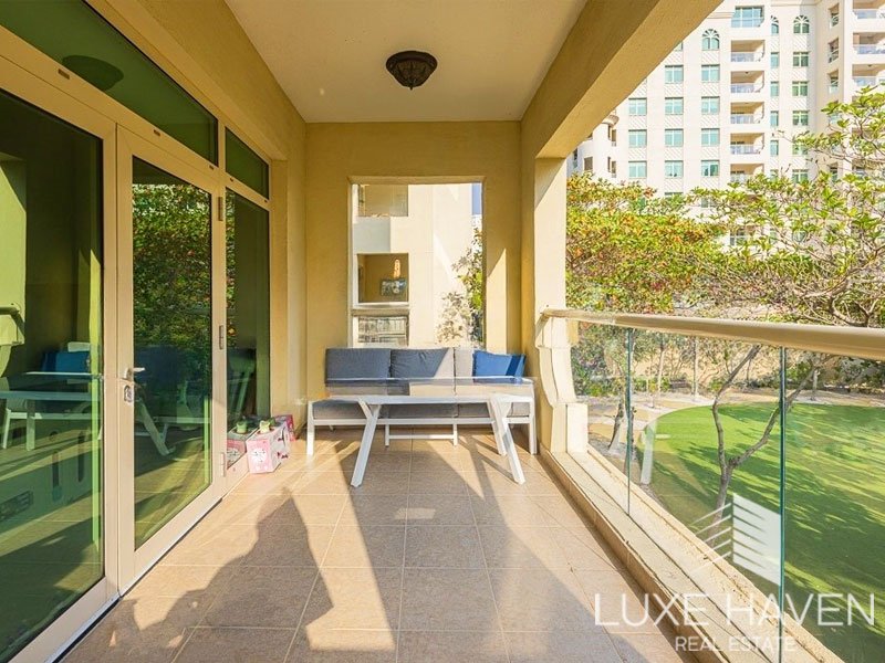 2 bedrooms Apartment in Palm Jumeirah, UAE No. 8255