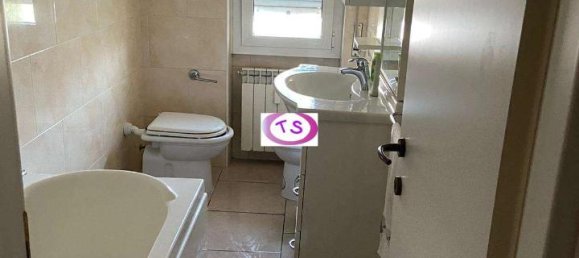 3 rooms Apartment in Casale Monferrato, Italy No. 70293 7