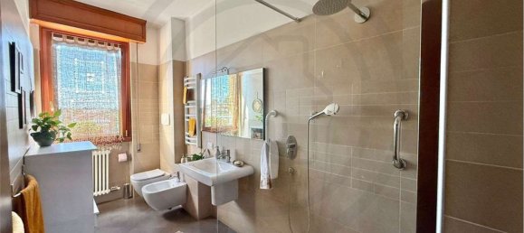 5 bedrooms Penthouse in Biassono, Italy No. 364646 5