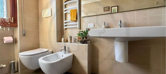 5 bedrooms Penthouse in Biassono, Italy No. 364646 11