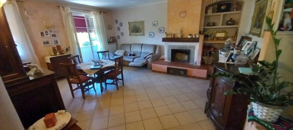 Дом с 6 комнатами в Рикко дель Гольфо ди Специя, Италия № 123908 6