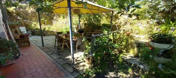 Дом с 6 комнатами в Рикко дель Гольфо ди Специя, Италия № 123908 27