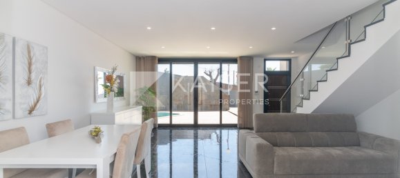 3 bedrooms Townhouse in Quelfes, Portugal No. 67687 5