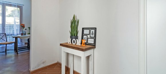 3-salle Duplex à Lastra a Signa, Italy No. 50656 4