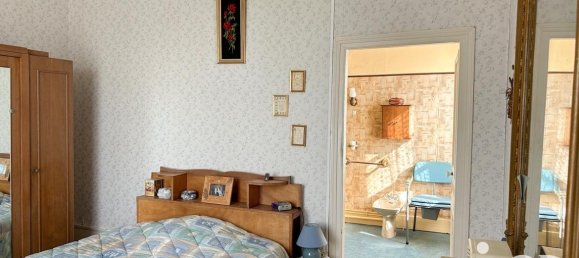 Дом с 4 комнатами в Нель-л'Опиталь, Франция № 217161 5