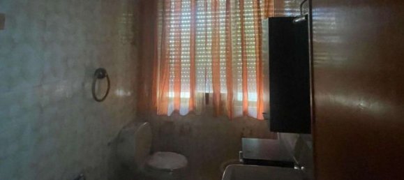 7 rooms Apartment in Carrara, Italy No. 47901 44