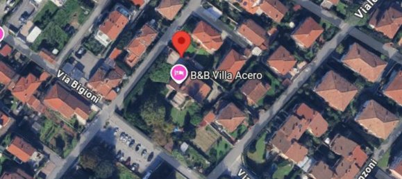 7 rooms Apartment in Carrara, Italy No. 47901 3