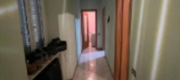 2-salle Appartement à Merate, Italy No. 8102 8