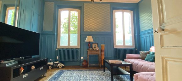 6 bedrooms House in Chartres, France No. 246065 5