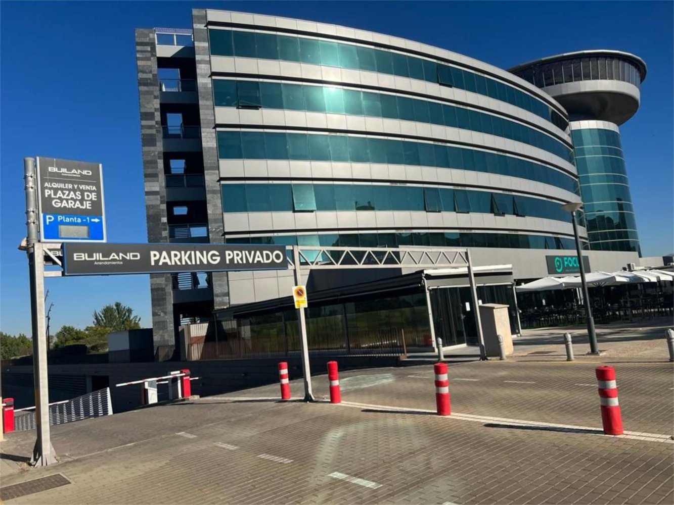  مرآب في Granada, Spain 13متر مربع رقم 202200