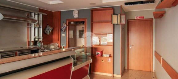 Imóvel comercial em Casalpusterlengo, Italy 40 m² N.º 378474 4