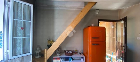 Дом с 4 комнатами в Торрилья, Италия № 149549 17