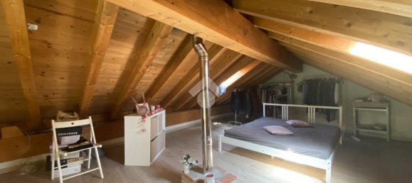 Дом с 4 комнатами в Торрилья, Италия № 149549 20