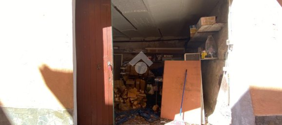 Дом с 4 комнатами в Торрилья, Италия № 149549 26