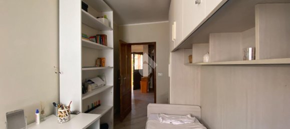 Дом с 4 комнатами в Торрилья, Италия № 149549 12