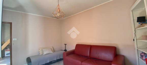 Дом с 4 комнатами в Торрилья, Италия № 149549 16