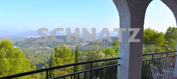 3 bedrooms House in Valencia, Spain No. 160066 2