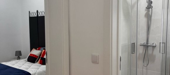 3 bedrooms Apartment in Lisbon, Portugal No. 163034 16