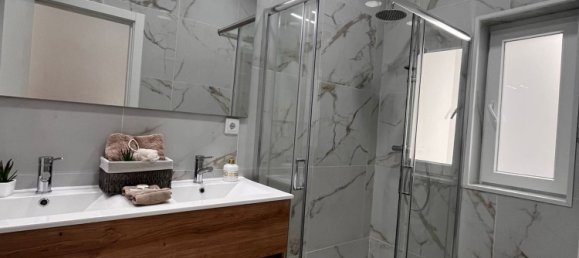 3 bedrooms Apartment in Lisbon, Portugal No. 163034 12