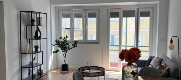 3 bedrooms Apartment in Lisbon, Portugal No. 163034 3