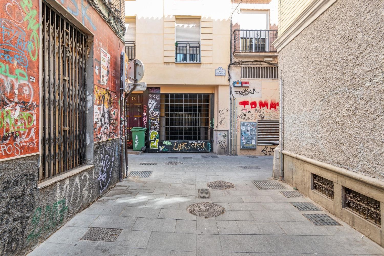 12m² Garage in Granada, Spain No. 159087