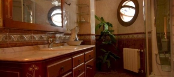 8 bedrooms House in Guardamar del Segura, Spain No. 183676 6