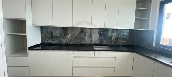 3 bedrooms House in Machico, Portugal No. 139997 12