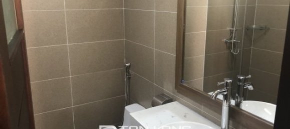 2 bedrooms Apartment in Tay Ho, Vietnam No. 1320 2