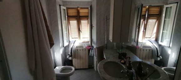 3 bedrooms Apartment in Carrara, Italy No. 357056 8